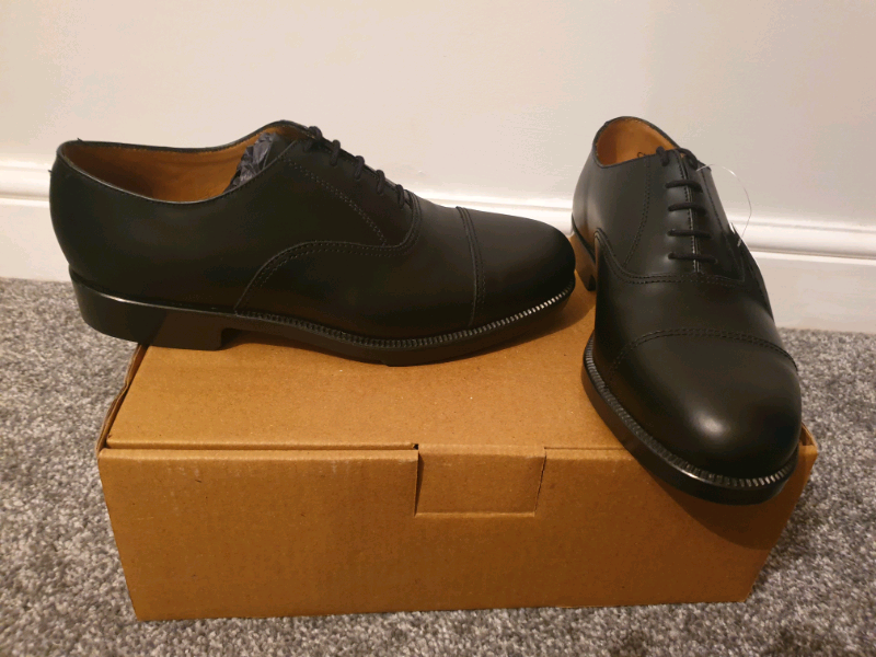 mens size 8 dress shoes
